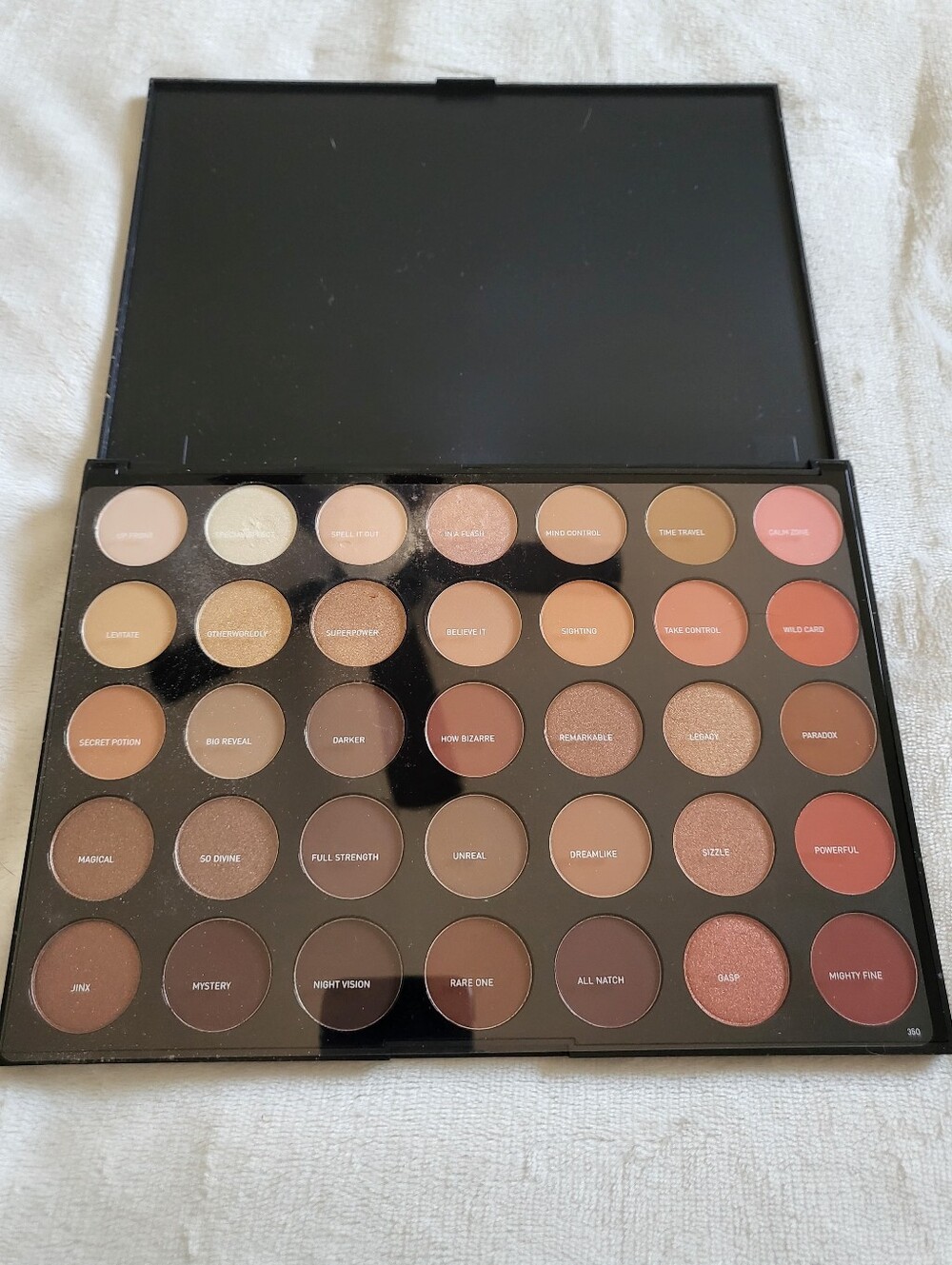 Morphe 350 Supernatural Glow Eyeshadow Palette - Black/Rose Gold
